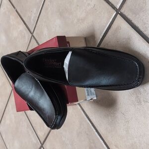 NIB Dexter Comfort  "Henrie" Driver Shoes